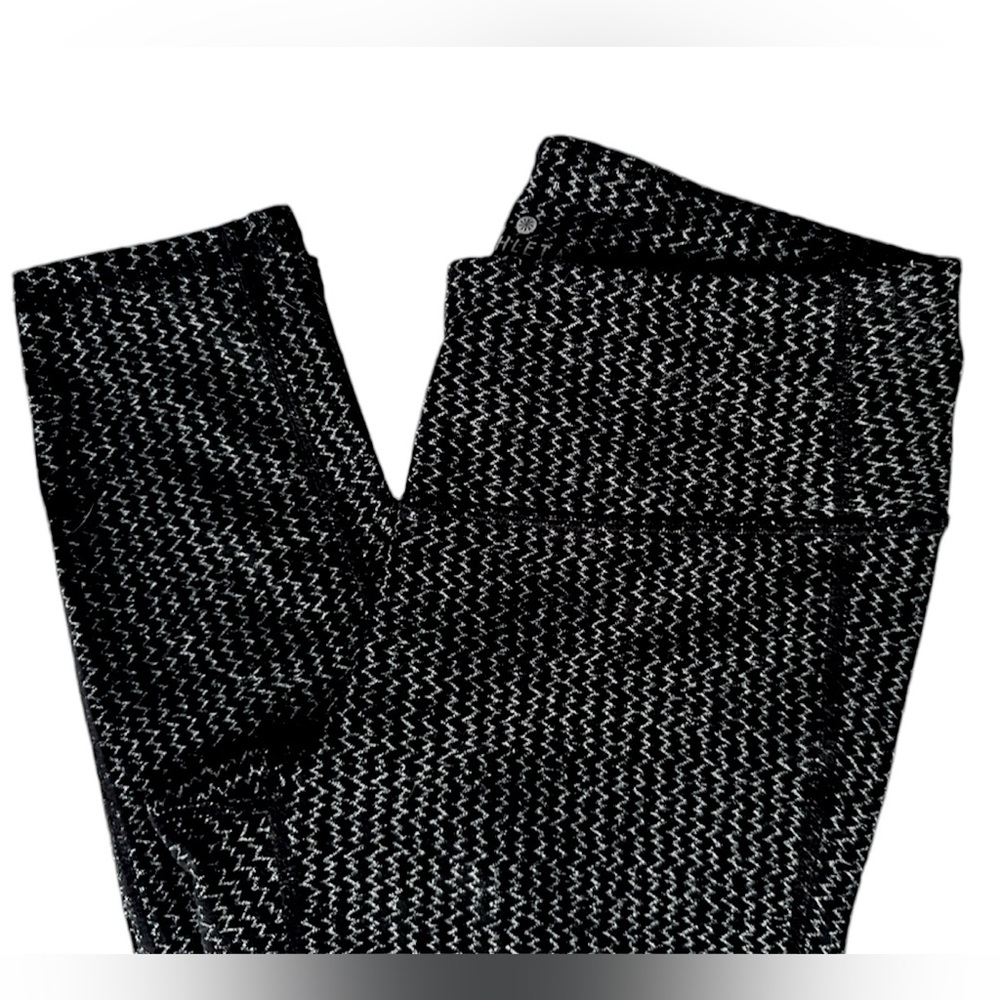 Athleta Yoga Pants / Work Out Pants Size Small Black W Gray Zigzag Hidden Pocket - Picture 3 of 11